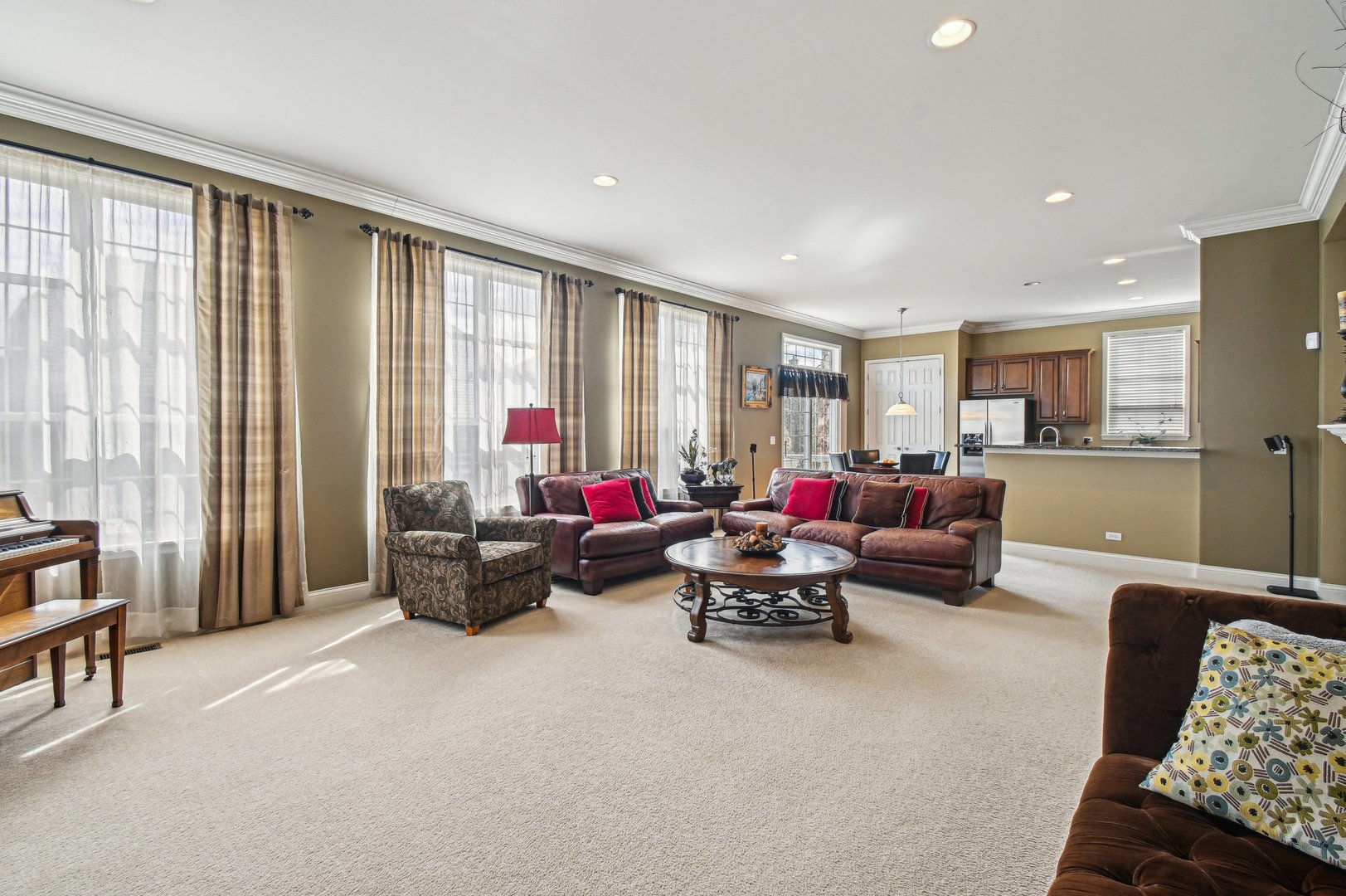 1037 Moray Drive Inverness, IL 60010 - Photo 19 of 50 a living room with furniture and a window