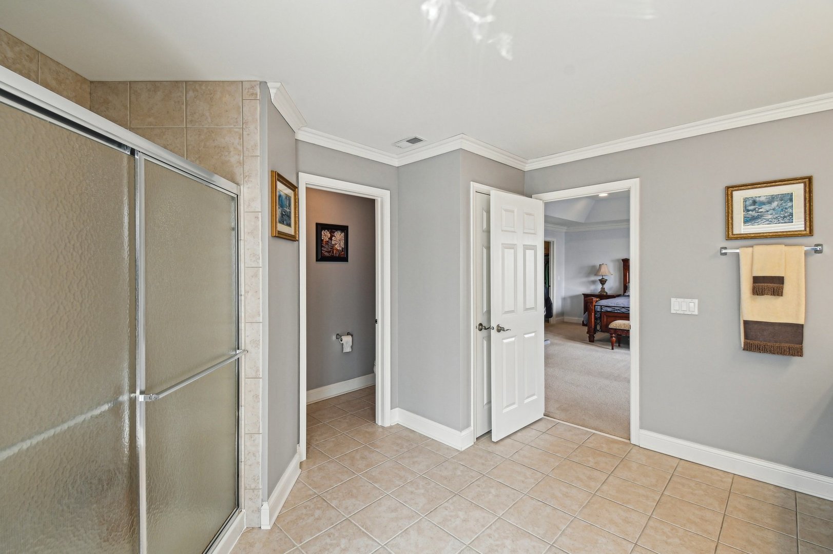 1037 Moray Drive Inverness, IL 60010 - Photo 28 of 50 a view of a livingroom with wooden floor and closet area
