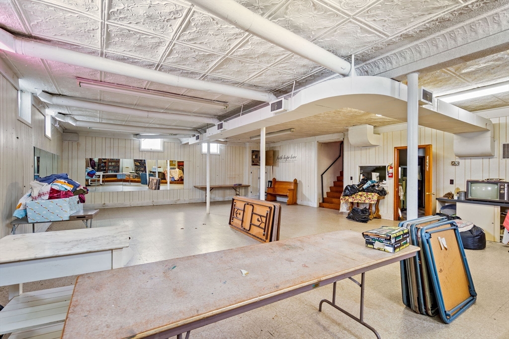 391 Onset Avenue Wareham, MA 02558 - Photo 20 of 30