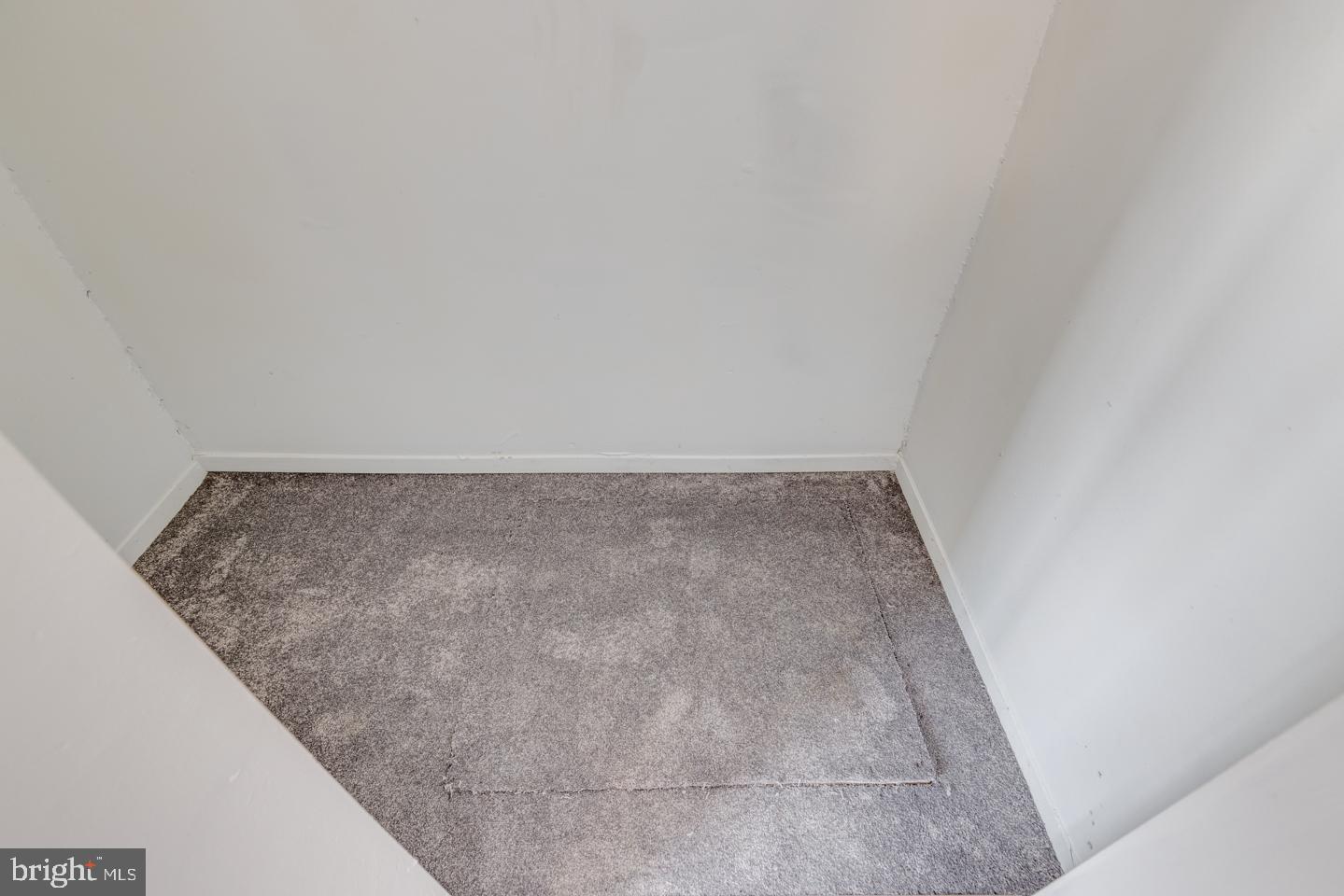 65 Eaves Mill Road Medford, NJ 08055 - Photo 13 of 46 Carpeted