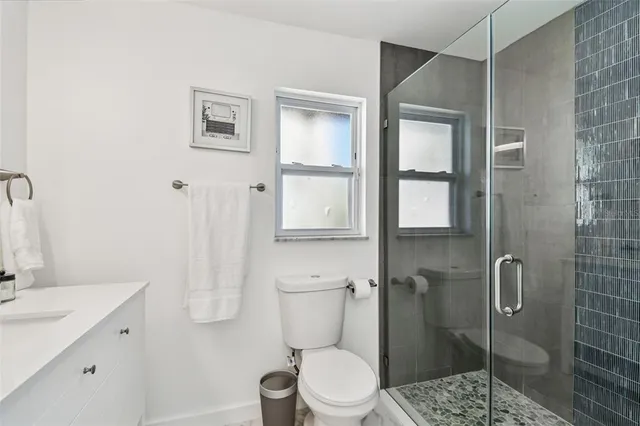 $1,399,990 | 340 Palm Island Northeast, Clearwater Beach, FL 33767