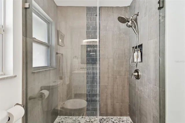 $1,399,990 | 340 Palm Island Northeast, Clearwater Beach, FL 33767