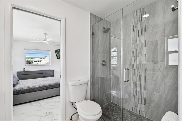 $1,399,990 | 340 Palm Island Northeast, Clearwater Beach, FL 33767