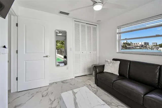 $1,399,990 | 340 Palm Island Northeast, Clearwater Beach, FL 33767