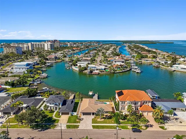 $1,399,990 | 340 Palm Island Northeast, Clearwater Beach, FL 33767
