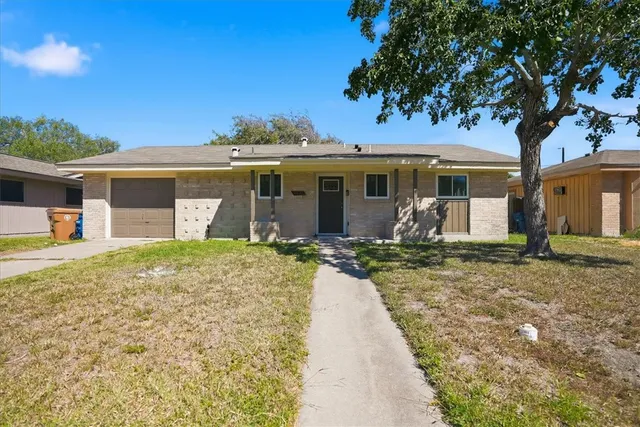 $204,500 | 6222 Birchwood Drive, Corpus Christi, TX 78412
