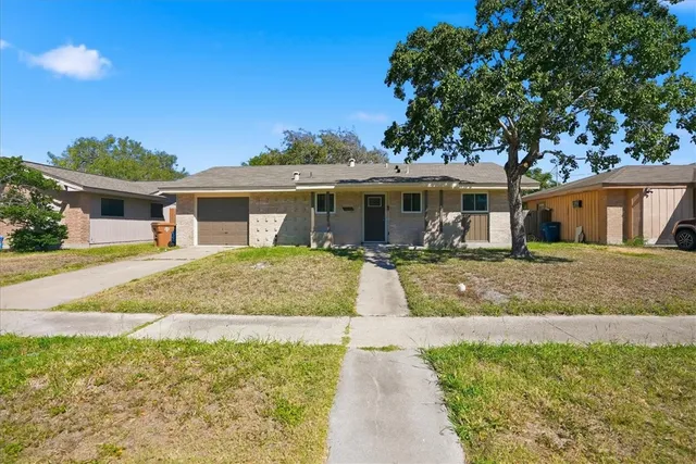 $204,500 | 6222 Birchwood Drive, Corpus Christi, TX 78412