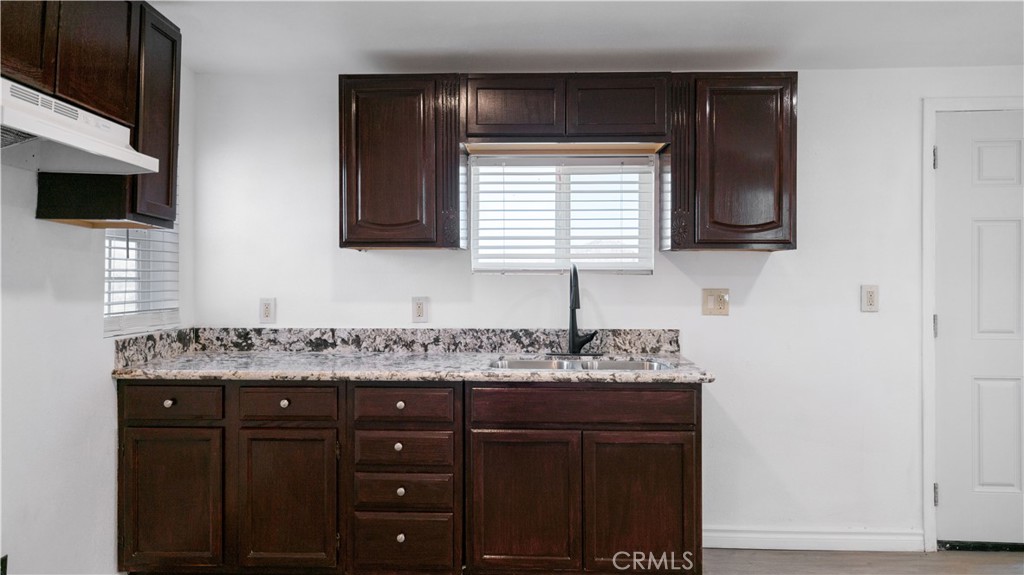 5827 Old Woman Springs Road Johnson Valley, CA 92285 - Photo 16 of 36 a bathroom with a sink and a mirror