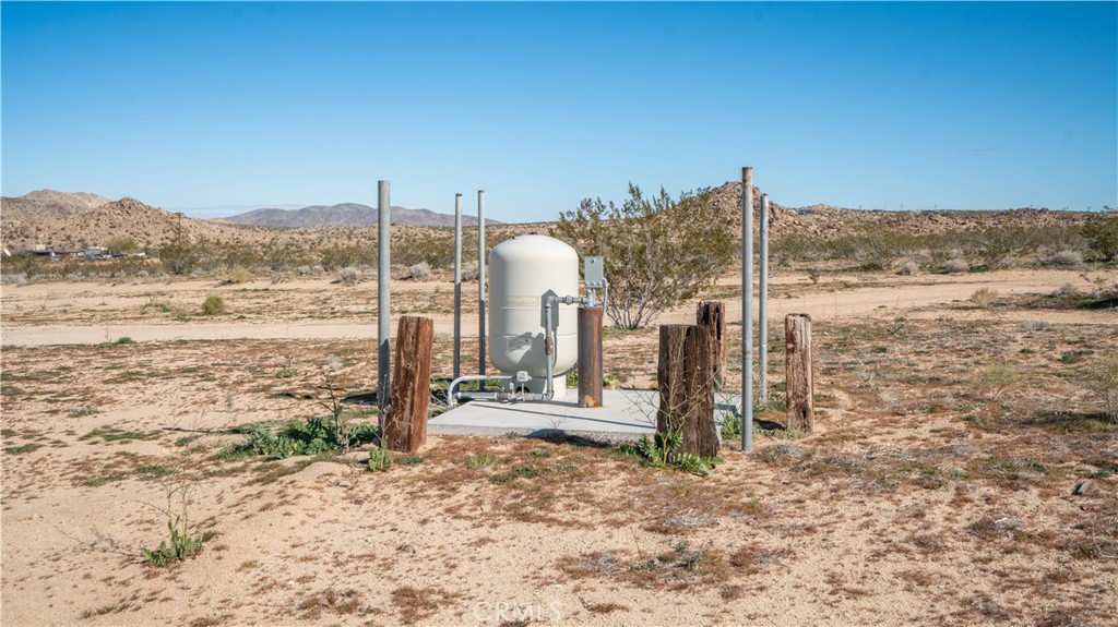 5827 Old Woman Springs Road Johnson Valley, CA 92285 - Photo 30 of 36 a view of a terrace with a lake view