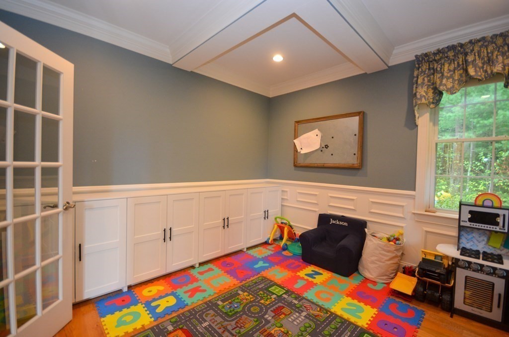 85 Partridge Hill Road Sutton, MA 01590 - Photo 17 of 35