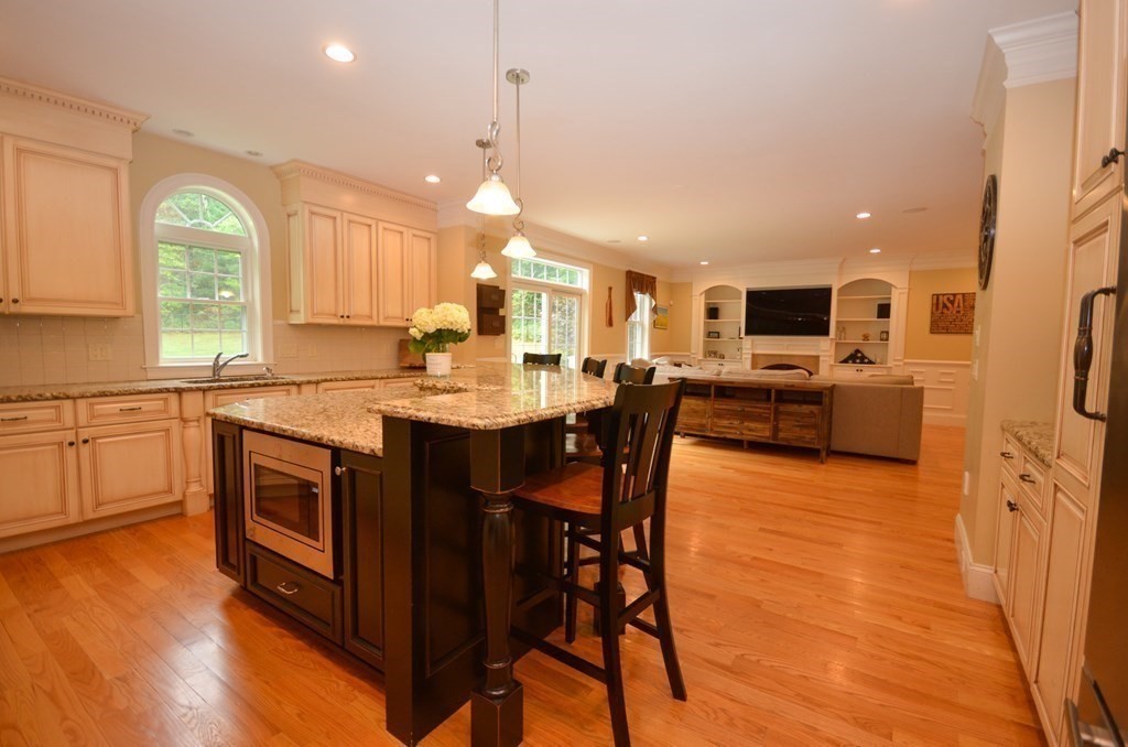 85 Partridge Hill Road Sutton, MA 01590 - Photo 8 of 35