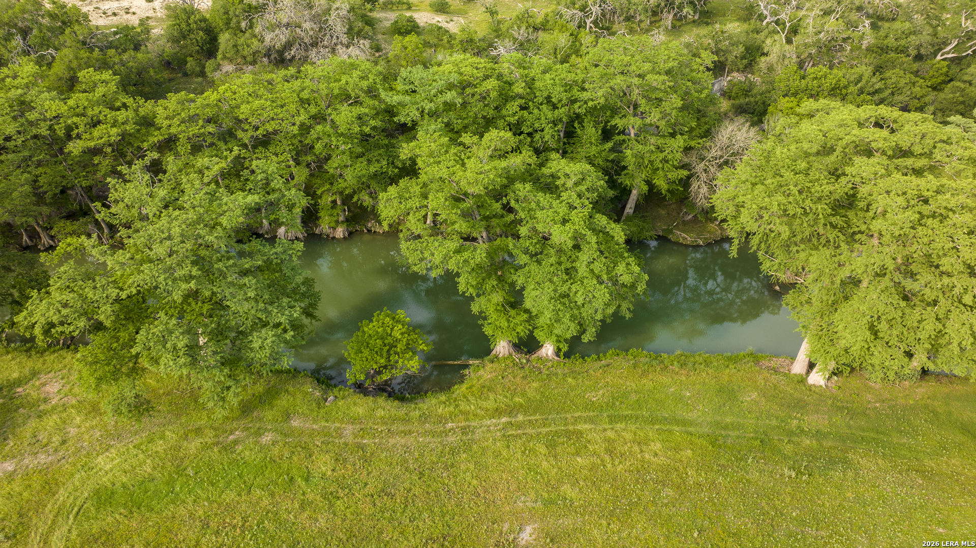 0 Comfort River Ranch Comfort, TX 78013 - Photo 4 of 23 a view of a yard