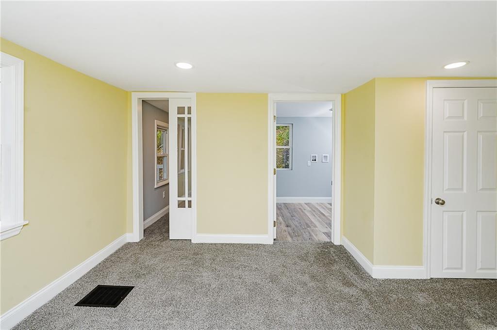 321 Point Street Saltsburg, PA 15681 - Photo 12 of 33