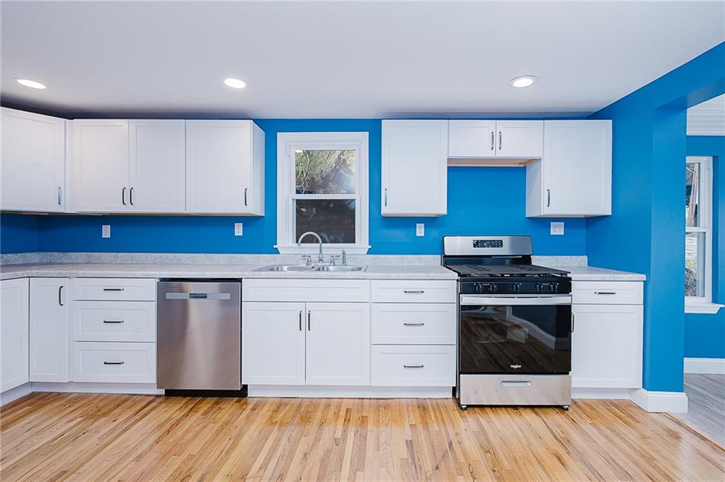 321 Point Street Saltsburg, PA 15681 - Photo 10 of 33