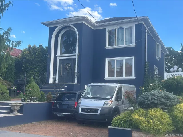 $1,950,000 | 141-16 11th Avenue | Whitestone