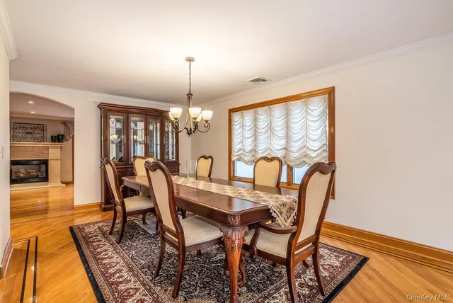 $1,899,000 | 141-16 11th Avenue | Whitestone