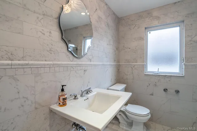 $1,899,000 | 141-16 11th Avenue | Whitestone