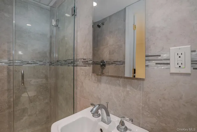 $1,899,000 | 141-16 11th Avenue | Whitestone