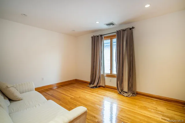 $1,899,000 | 141-16 11th Avenue | Whitestone