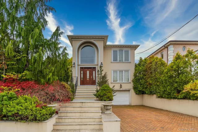 $1,899,000 | 141-16 11th Avenue | Whitestone