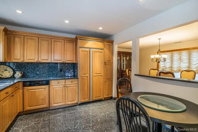 $1,899,000 | 141-16 11th Avenue | Whitestone