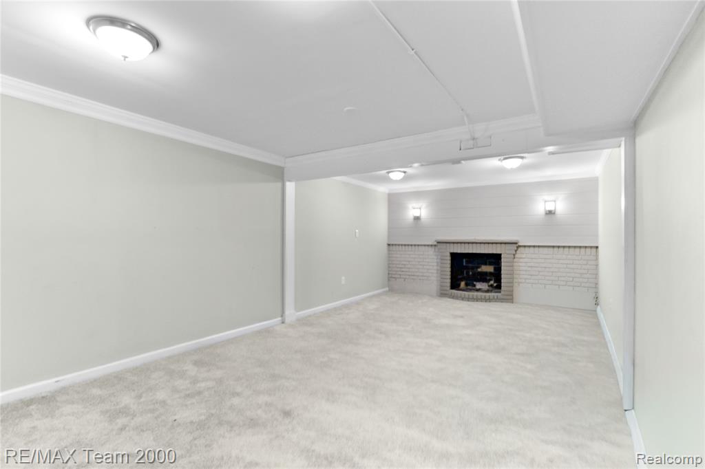 1445 Belmont Street Dearborn, MI 48128 - Photo 23 of 33