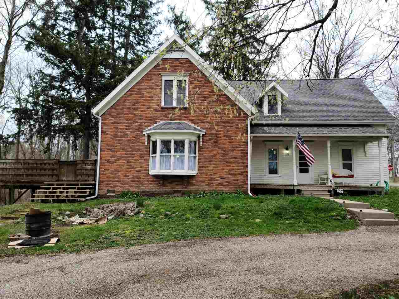 3010 South Morrice Road Owosso, MI 48867 - Photo 2 of 23