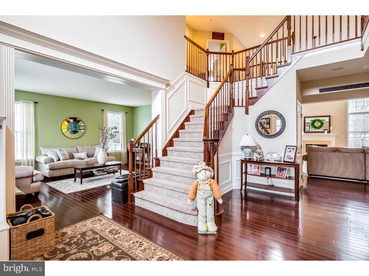 3 Foxcroft Way Mount Laurel, NJ 08054 - Photo 2 of 25 Foyer
