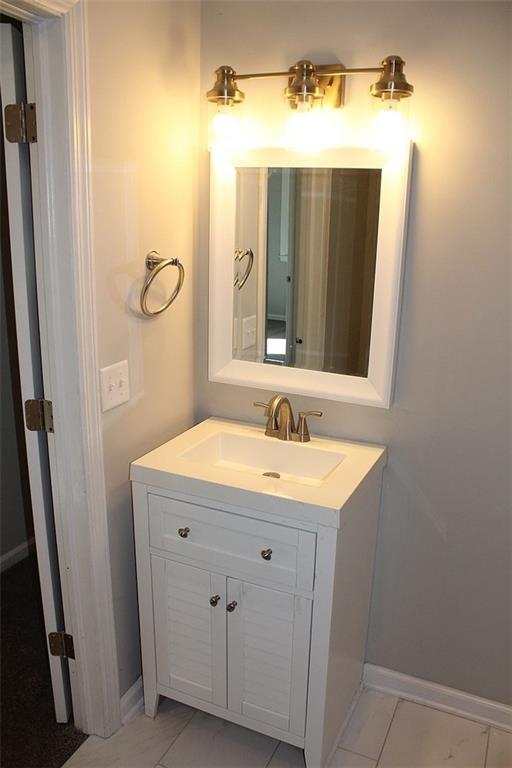 10315 Ruckle Street Indianapolis, IN 46280 - Photo 12 of 19 Gallery Image 12
