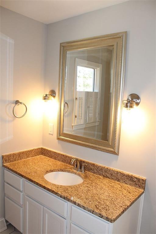 10315 Ruckle Street Indianapolis, IN 46280 - Photo 8 of 19 Gallery Image 8