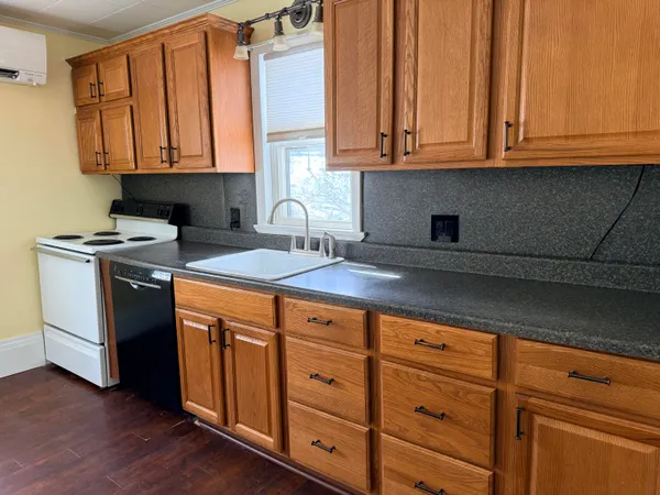 $252,500 | 139 Parker Street, Brewer, ME 04412