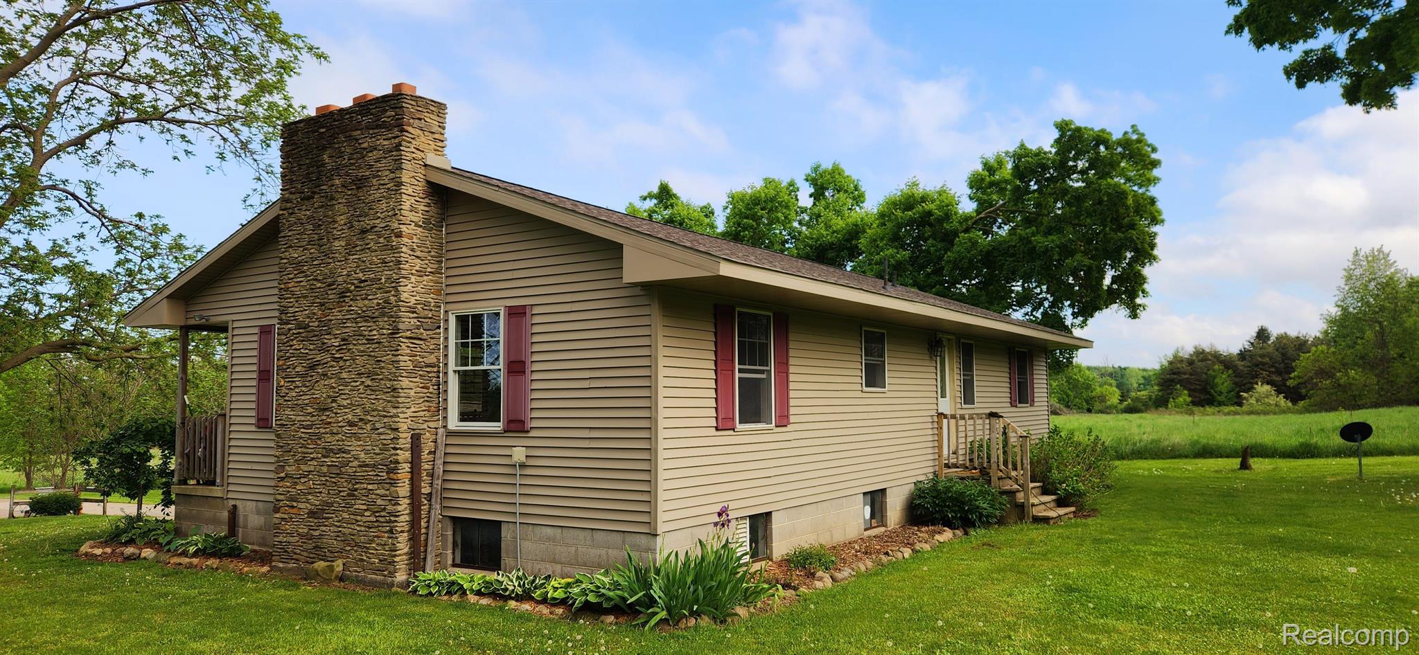 6651 Verona Road Kinde, MI 48445 - Photo 6 of 35 Gallery Image 6