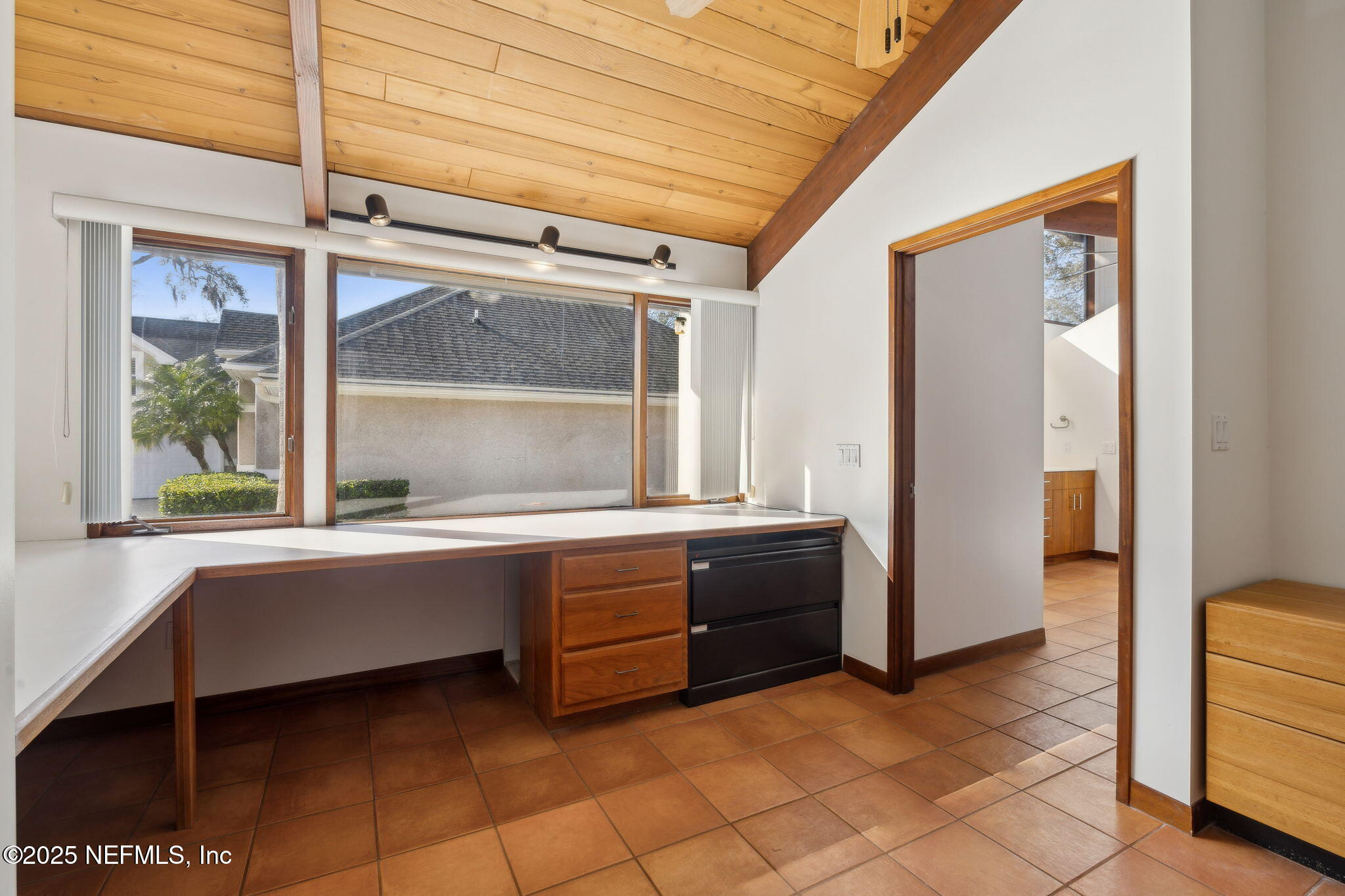 83 Tallwood Road Jacksonville Beach, FL 32250 - Photo 27 of 66 Office