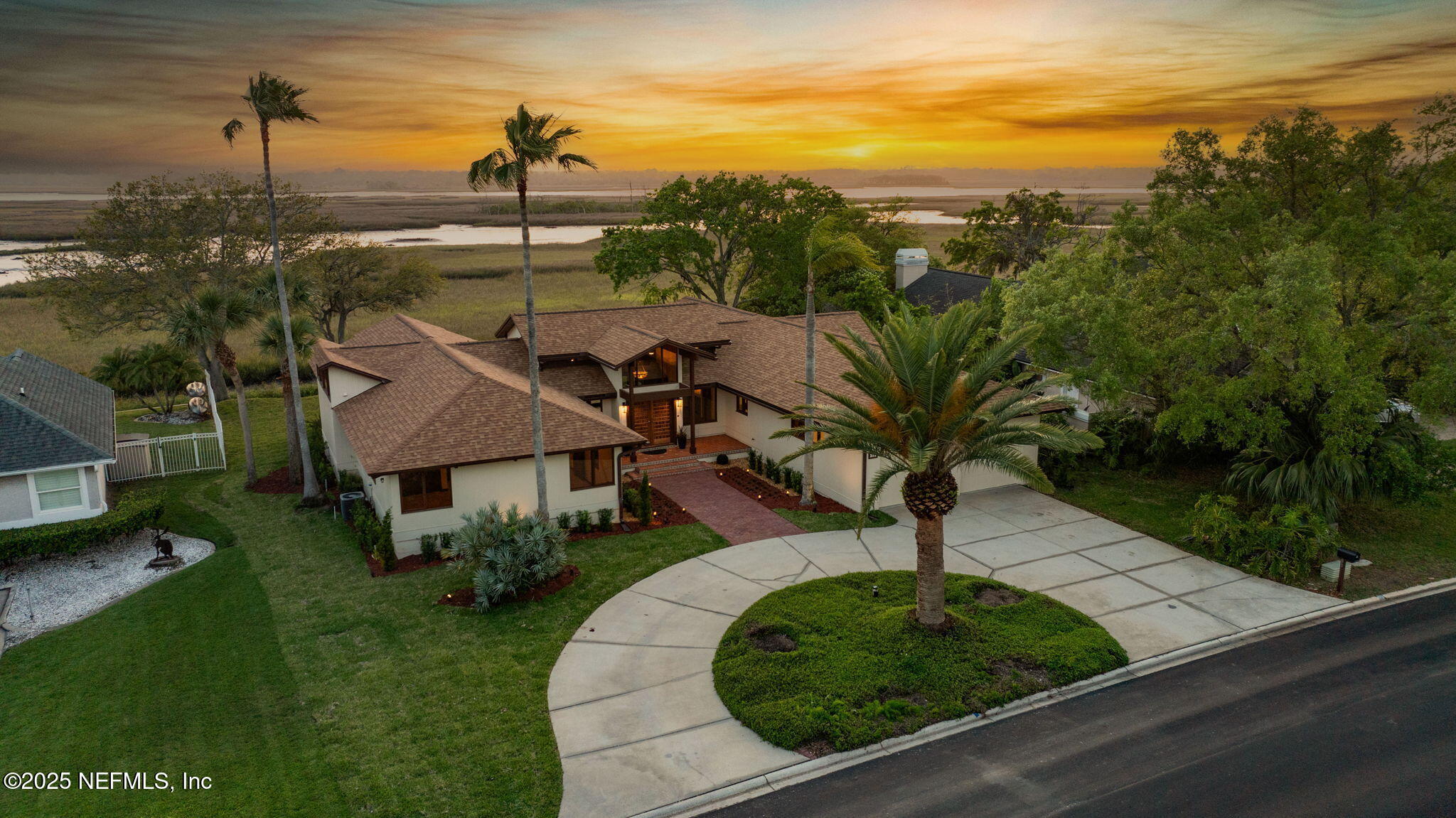 83 Tallwood Road Jacksonville Beach, FL 32250 - Photo 57 of 66 a view of a garden