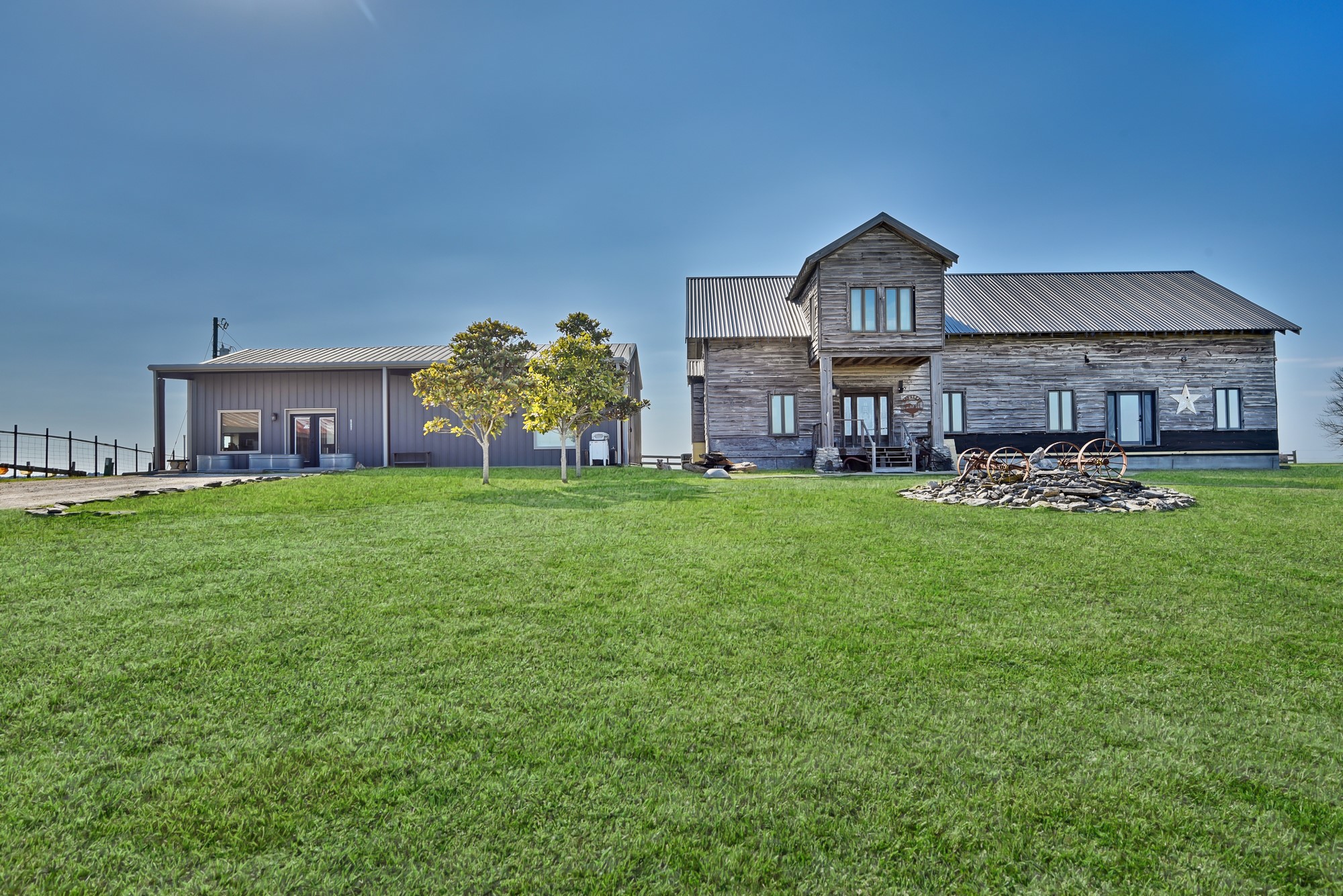 2645 Kallus Road La Grange, TX 78945 - Photo 2 of 25 a front view of a house with garden