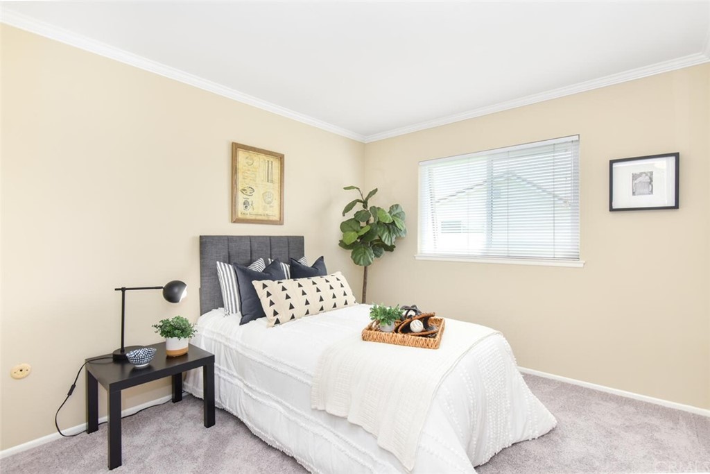 9744 Paseo De Oro Cypress, CA 90630 - Photo 38 of 69