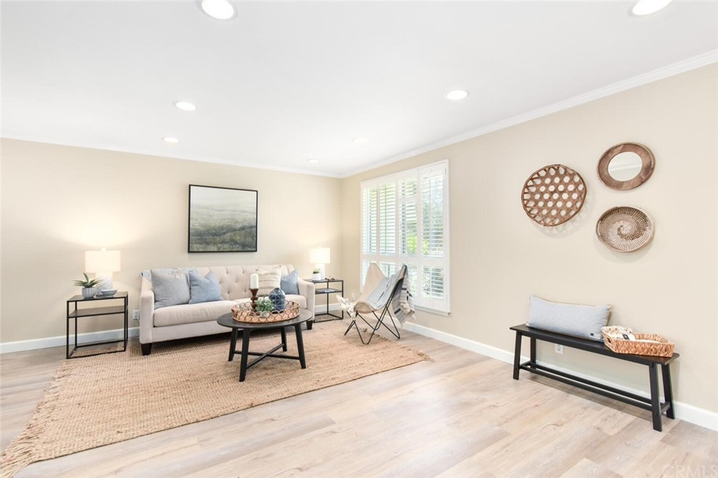 9744 Paseo De Oro Cypress, CA 90630 - Photo 10 of 69