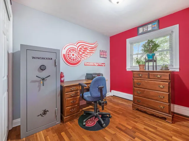 $280,000 | 7402 Clinton Macon Road, Clinton, MI 49236