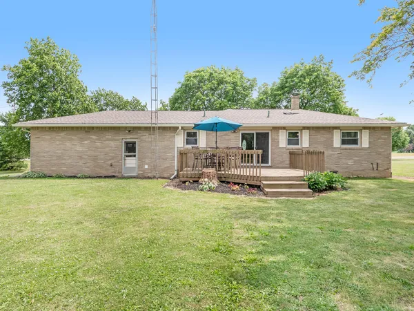 $280,000 | 7402 Clinton Macon Road, Clinton, MI 49236
