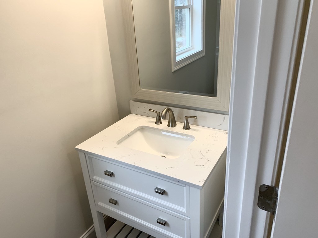 27 Randall Road Mattapoisett, MA 02739 - Photo 20 of 34 Gallery Image 20