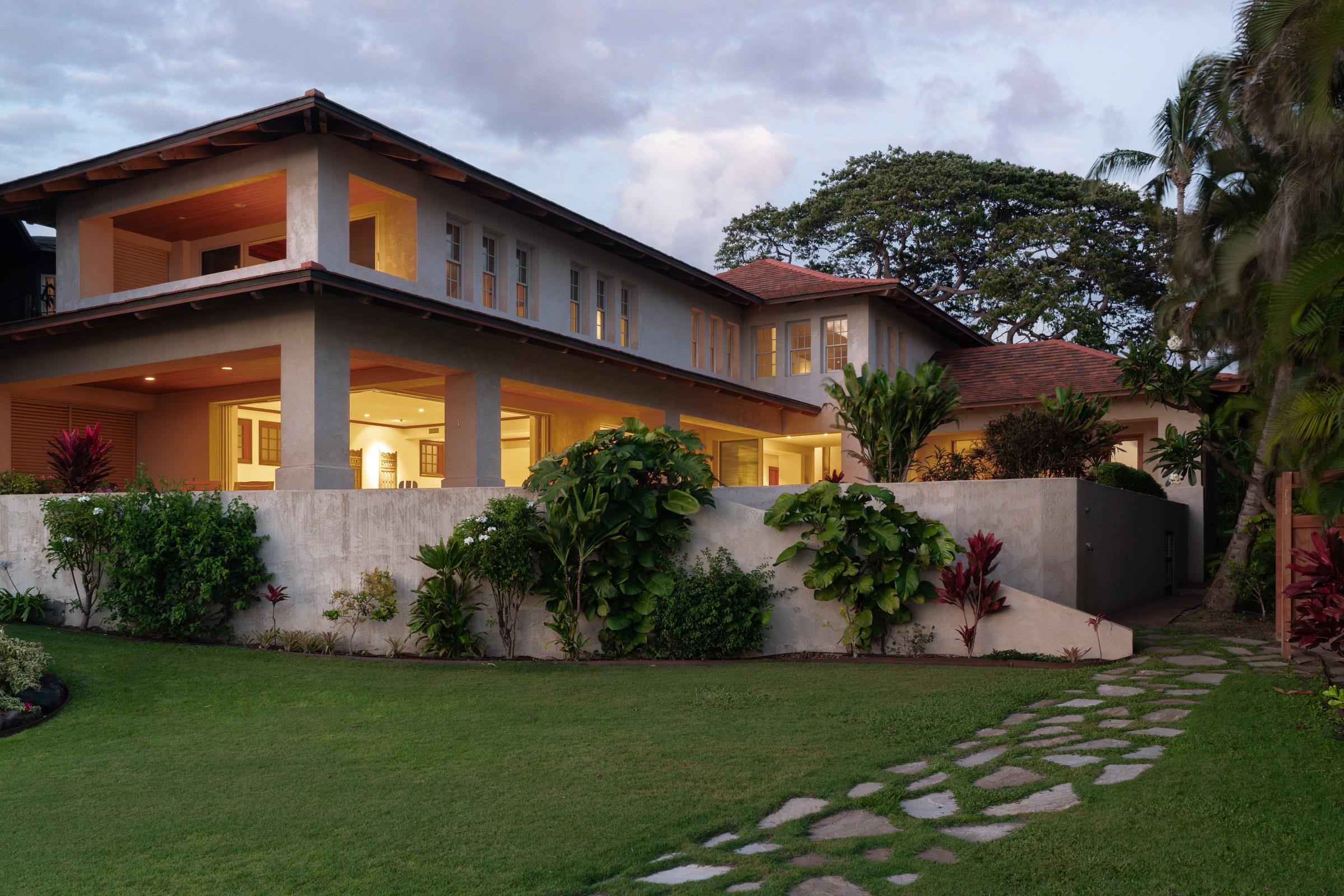 3002 South Kihei Road Kihei, HI 96753 - Photo 30 of 31 a front view of a house with a yard