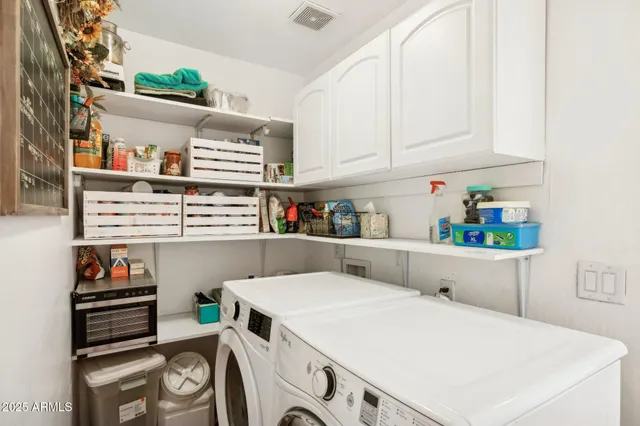 $554,900 | 83 North Amber Court, Chandler, AZ 85225