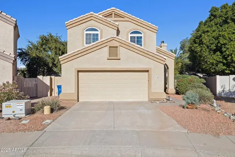 $569,900 | 83 North Amber Court, Chandler, AZ 85225