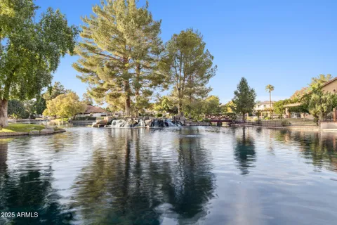 $569,900 | 83 North Amber Court, Chandler, AZ 85225