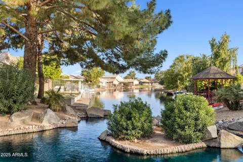 $569,900 | 83 North Amber Court, Chandler, AZ 85225