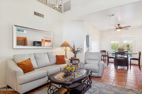 $569,900 | 83 North Amber Court, Chandler, AZ 85225