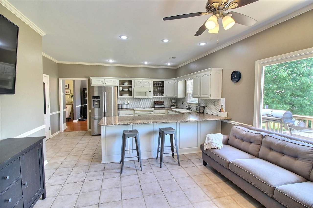 707 Fletcher Road Collierville, TN 38017 - Photo 6 of 19