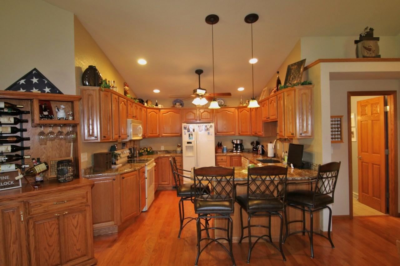 23197 North Arrow Road Cuba, IL 61427 - Photo 15 of 35 Gallery Image 15