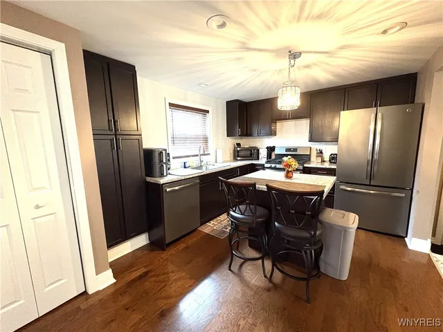 $199,900 | 20 Martinvale Road, Cheektowaga, NY 14225