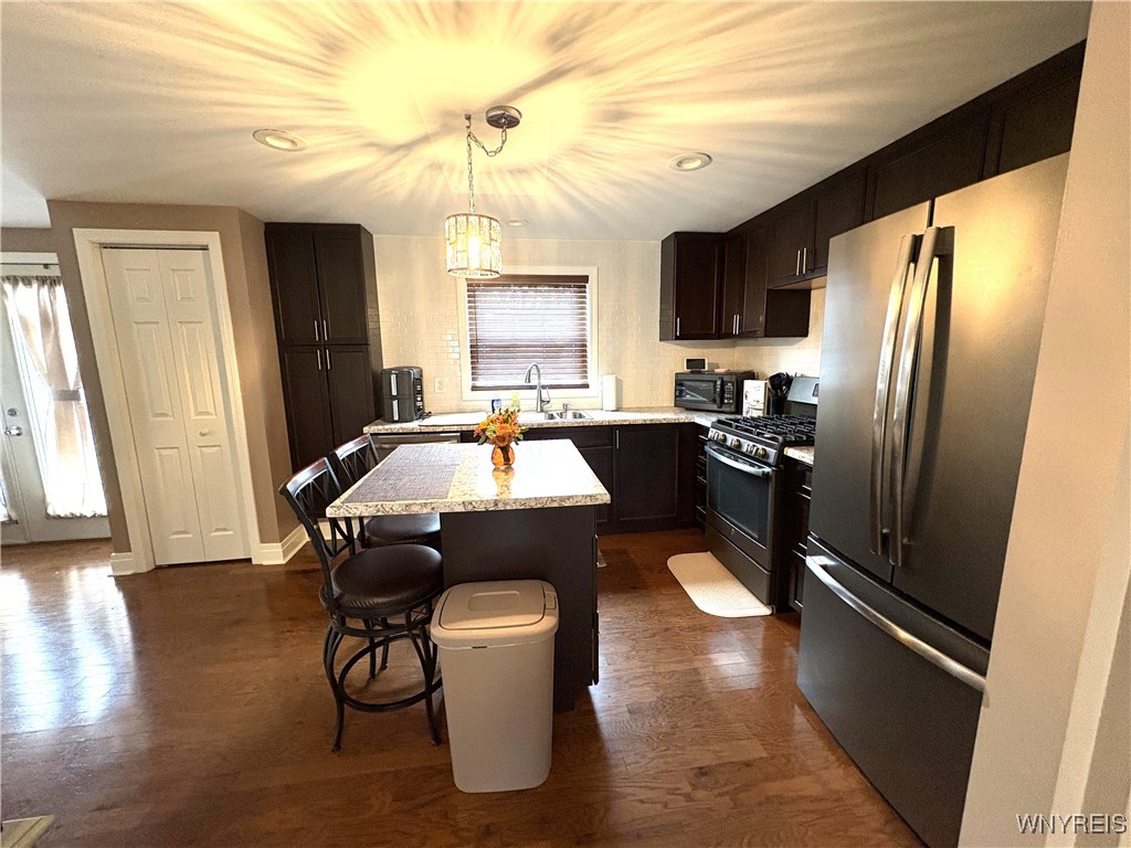 20 Martinvale Road Cheektowaga, NY 14225 - Photo 5 of 17